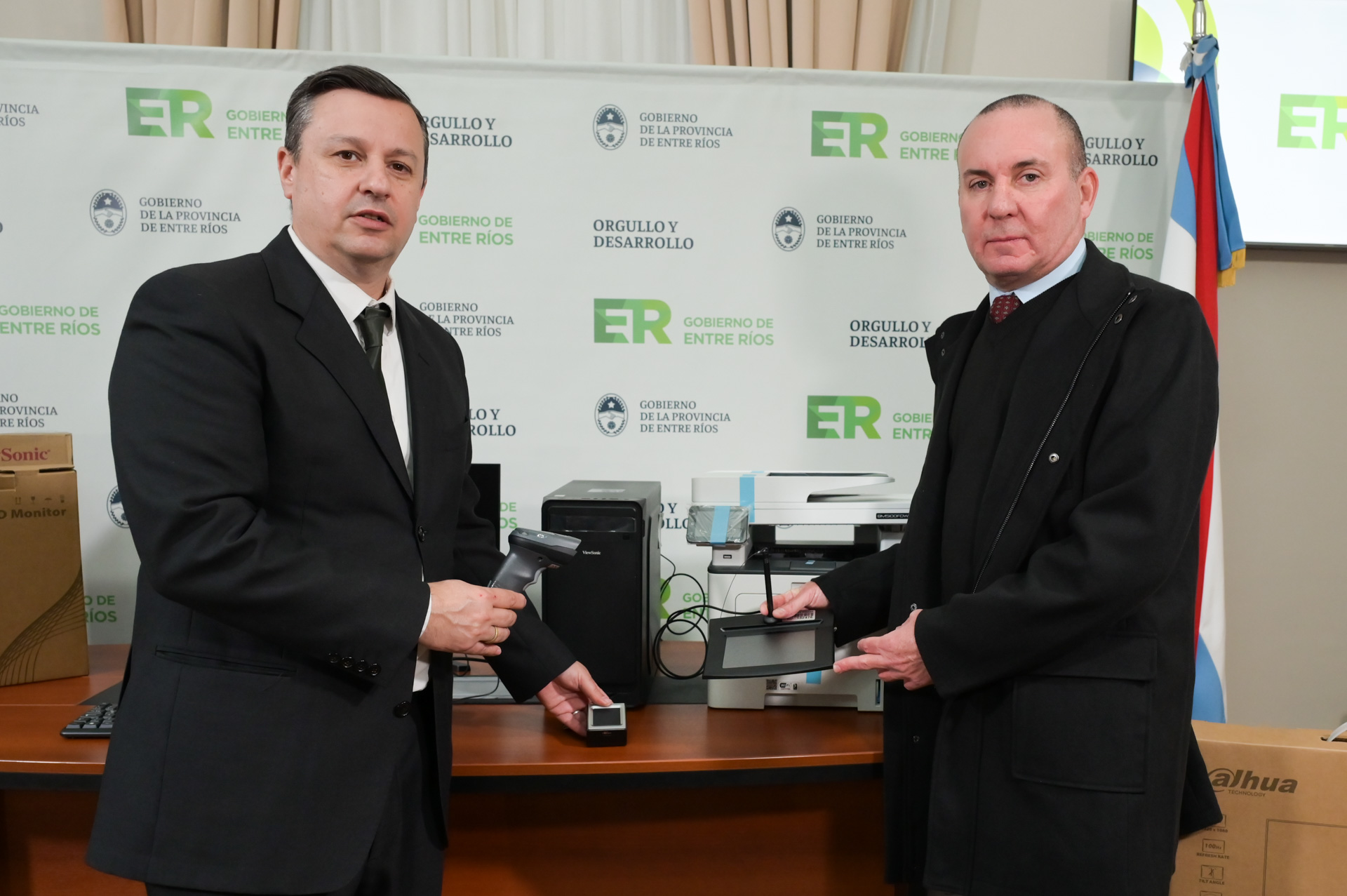 Entre Ríos incorporó equipamientos tecnológicos para la emisión del nuevo DNI